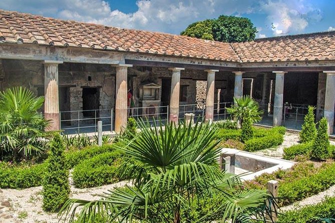 Private Tour: Pompeii and Sorrento from Rome - Logistics and Practical Tips