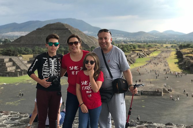Private Tour: Pyramids of Teotihuacan, Tlatelolco & Basílic of Guadalupe - Key Points