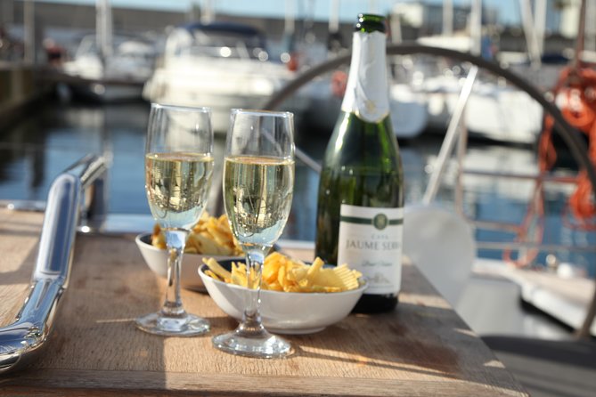 Private Tour: Romantic Sailing Tour from Barcelona - Starting Point: Port Olimpic, Barcelona