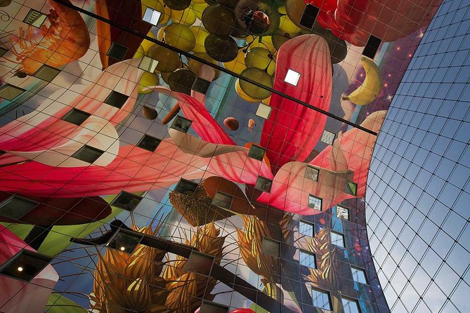 Private Tour Rotterdam: Highlights, Water Taxi and Rooftop view - Exploring the Historic Oude Haven Area