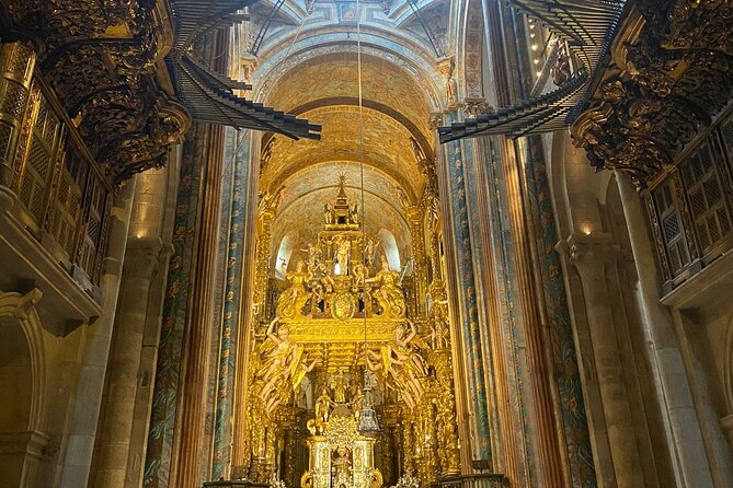 Private tour Santiago de Compostela with tickets - Meeting Point at Plaza del Obradoiro