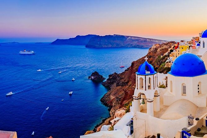 Private Tour Santorini best Attractions - Exploring Pyrgos Village and the Venetian Castle