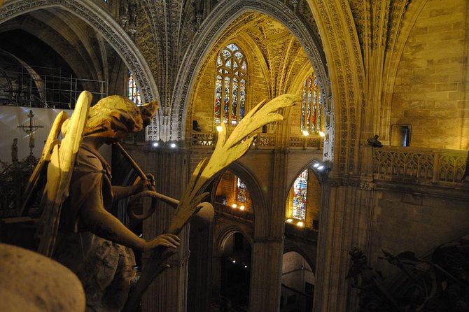 Private Tour: Seville City Tour (Cathedral, Royal Alcázar and Santa Cruz) - Considerations for Participants