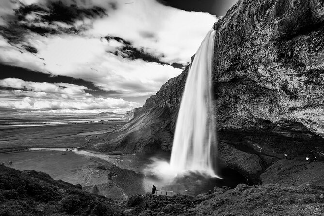 Private Tour: South Coast of Iceland by SUV or Van from Reykjavik - Skógafoss: Iceland’s Majestic Waterfall