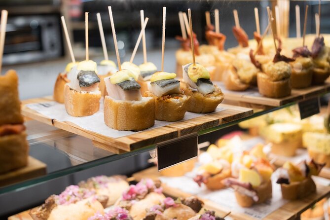 Private Tour Tapas & Traditions: A Culinary Journey in Seville - Savoring Authentic Tapas at La Bodega de la Alfalfa