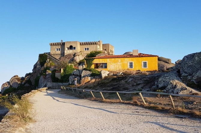 Private tour - The Beautiful Cascais - Marvel at the Cliffs of Cabo da Roca