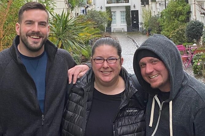 Private Tour: The London of Shakespeare, the Beatles, James Bond and Sherlock Holmes by Traditional Black Cab - Visiting Shakespeare’s London and Statues