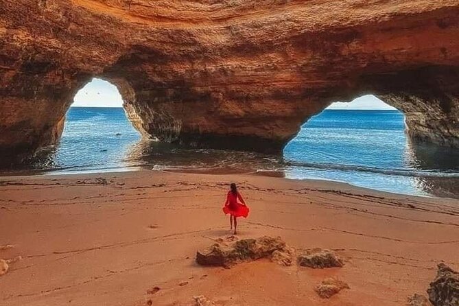 Private tour to Algarve, Benagil, carvoeiro,Portimão from Lisbon - Praising the Iconic Praia da Rocha