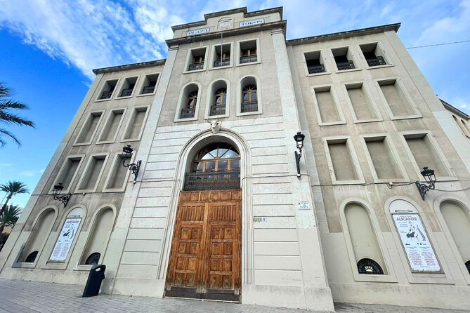 Private Tour to Alicante Bullring and Santa Bárbara Castle - Discover Alicante’s Iconic Bullring and Castle on a Private Guided Tour