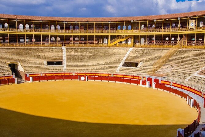 Private Tour to Alicante Bullring and Santa Bárbara Castle - Key Points