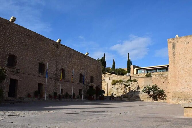 Private Tour to Alicante Bullring and Santa Bárbara Castle - Flexibility and Convenience with a Private Tour Format
