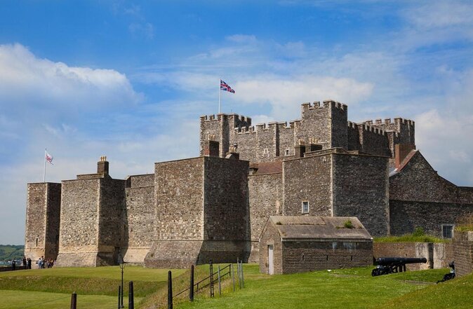 Private Tour to Canterbury, Dover Castle & Chilham - Discover the Charm of Kent with a Private Day Trip from London