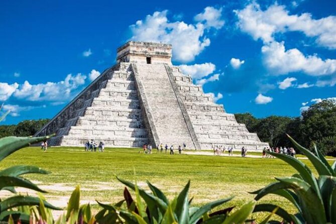 Private Tour to Chichen Itza and Cenote Tsukan with Meal Included - Cancellation and Weather Policies
