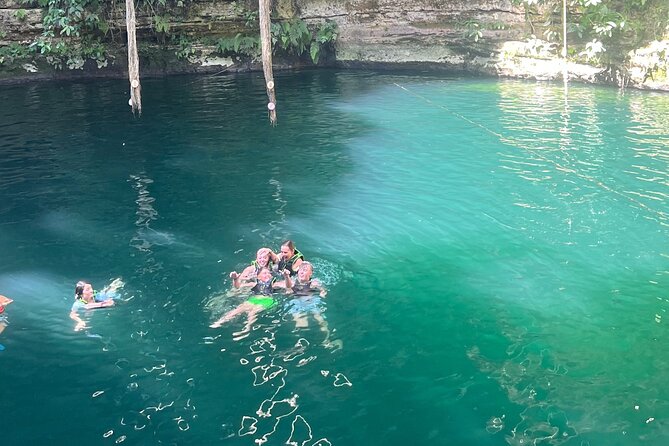 Private Tour to Chichén Itzá with Cenote Experience - Comfortable Logistics and Seamless Experience