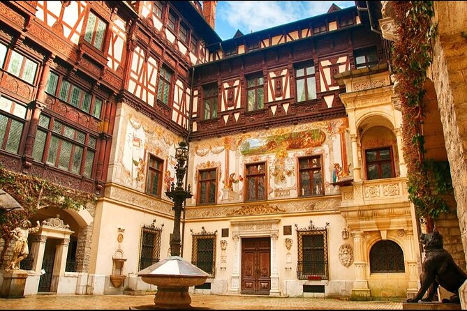 Private Tour to Dracula's Castle, Braov City & Pele Castle - Exploring Bran Castle: The Legendary Dracula Fortress