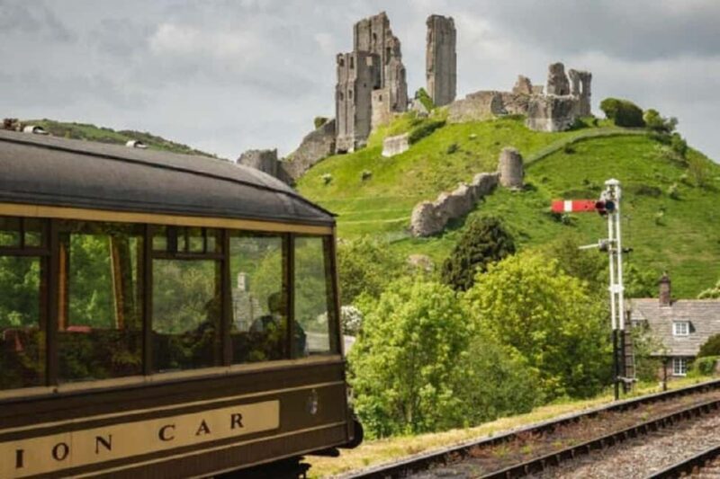 Private tour to Durdle Door, Corfe Castle, New Forest - Discovering Dorset’s Historic Heart at Corfe Castle