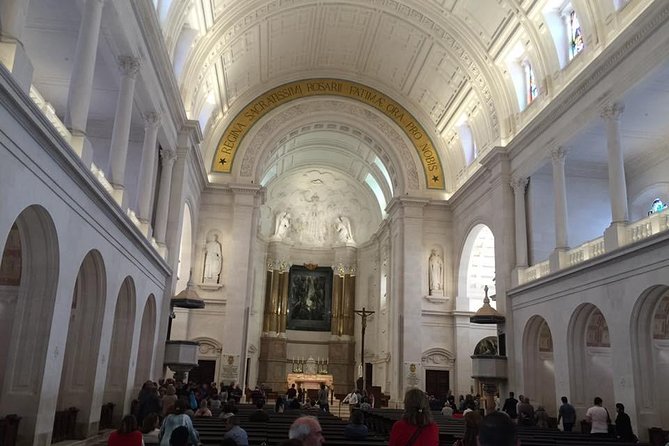 Private Tour to Fatima from Lisbon - Exploring the Basilica de Nossa Senhora do Rosario de Fatima