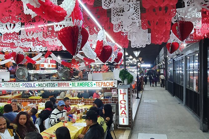 Private Tour to Garibaldi Square - Who Will Enjoy This Tour Most?