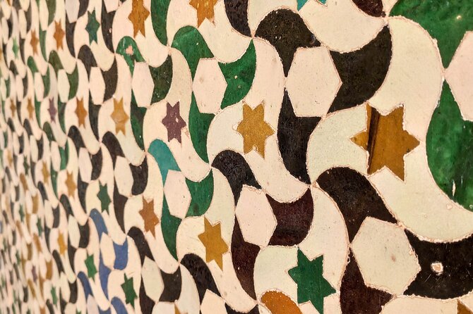 Private tour to Granada from Seville with visit to the Alhambra - What Sets This Tour Apart