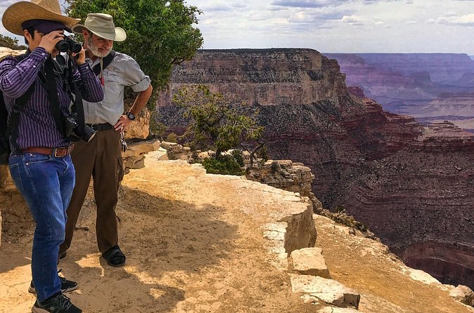 Private Tour to Grand Canyon South Rim from Sedona or Flagstaff - Visiting El Tovar Hotel and Its Historic Significance