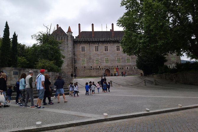 Private Tour to Guimarães and Braga, two incredible cities - Discovering Braga’s Architectural and Religious Heritage