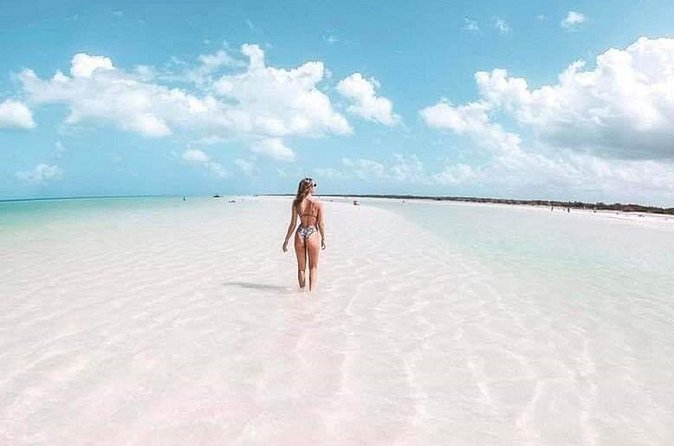Private Tour To Holbox From Cancun - Relaxing at a Beach Club and Enjoying the Scenic Landscapes