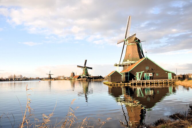 Private Tour to Holland, Zaanse Schans, Volendam, and Marken - Explore Holland in One Day with a Private Guided Tour