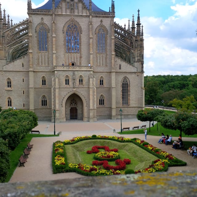 Private Tour to Kutná Hora - The Silver Mine and the Charles Bridge-Style Sculpture Display