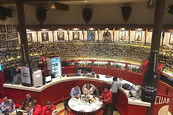 Private Tour to Leon From Guanajuato City - León Cathedral: The Heart of the Historic Center