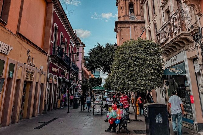 Private Tour to Leon From Guanajuato City - Panteón Taurino: Honoring León’s Bullfighting Heritage