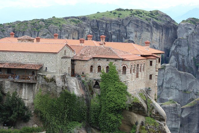Private Tour to Monasteries of Meteora & Thermopylae from Athens - Key Points
