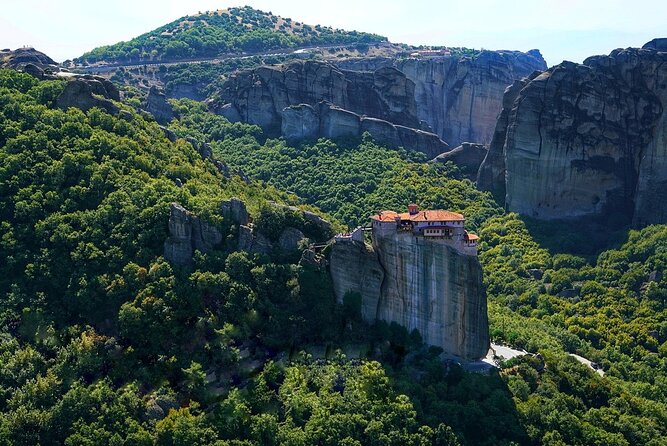 Private Tour to Monasteries of Meteora & Thermopylae from Athens - Logistical Comfort with Hotel Pickup and Private Transport
