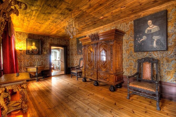 PRIVATE Tour to Oldest Capital Turku from Helsinki - Starting Point: Convenient Pickup in Helsinki