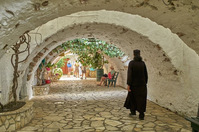 Private tour to Palaiokastritsa beach and Lakwnes village - Exploring Lakones Village with Scenic Views and Local Charm