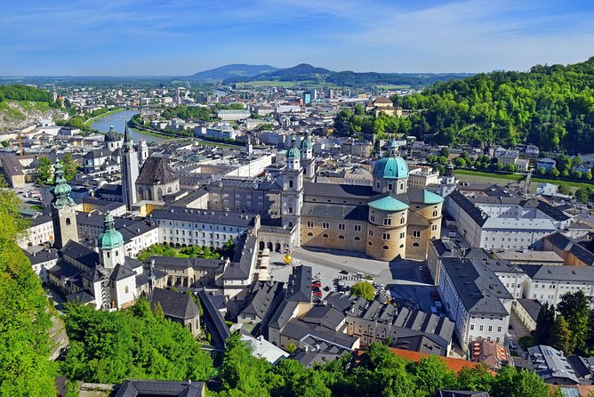 Private Tour to Salzburg, Hohensalzburg Castle with Lunch - Discover Salzburg in Comfort and Style with a Private Guide