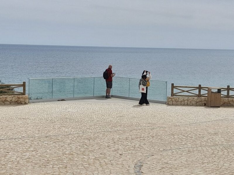 Private Tour to Silves Castle, Marinha Beach, Carvoeiro - Optional Boat Trip to the Benagil Cave