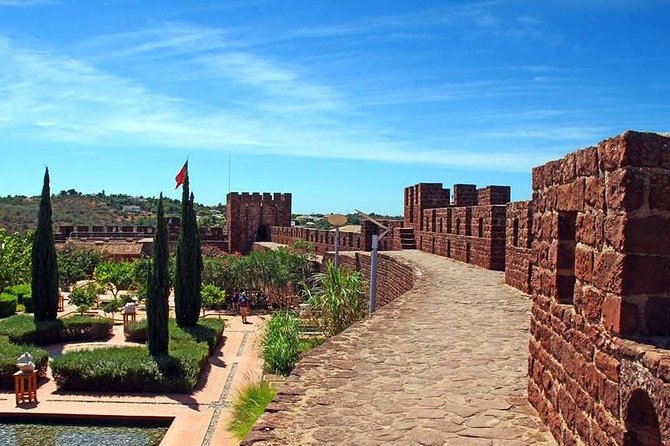 Private Tour to Silves Castle Old Town stop at Chapel of Bones - Visiting the Chapel of Bones in Alcantarilha