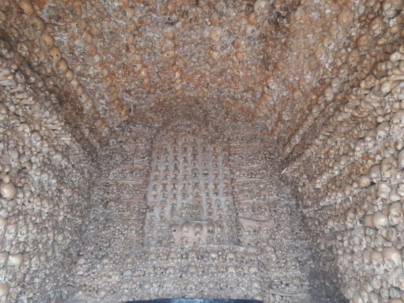 Private Tour to Silves Castle Whith Algarvian Wine Tasting - Discovering Silves Old Town and Its Charming Streets