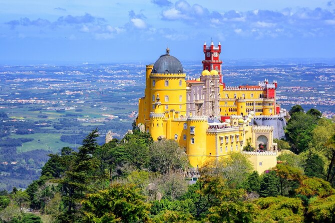 Private Tour to Sintra, Cascais and Lisbon - Explore Lisbon, Sintra, and Cascais in Comfort for $359.19