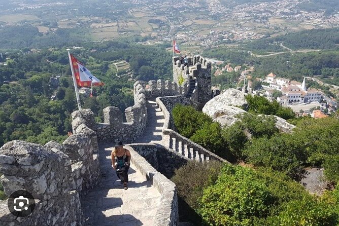 Private tour to Sintra half day 4/5 hours - Exploring Castelo dos Mouros: UNESCO World Heritage Site