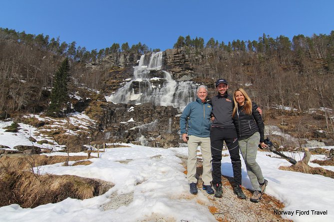 Private tour to Sognefjord and Flåm from Bergen, 24 hr refundable - Exploring Flåm and the Flåm Railway Museum