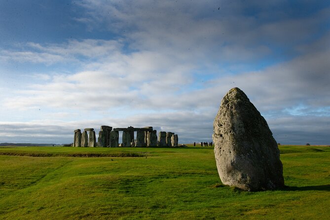 Private Tour to Stonehenge and Bath from London - The Mysteries of Stonehenge Revealed