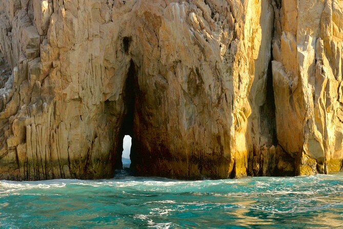 Private Tour to the Arch of Cabo San Lucas by Glass Bottom Boat - Ideal for families, couples, and small groups seeking exclusivity