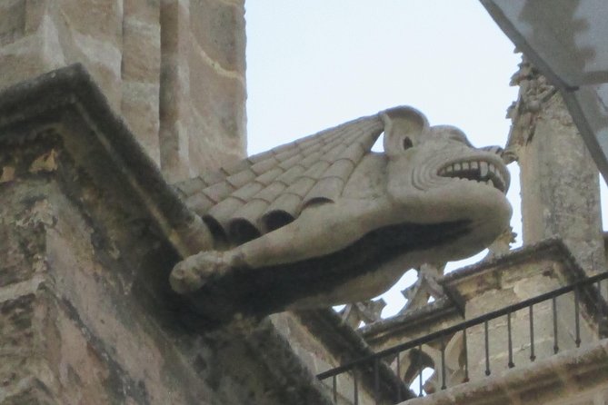 Private tour to the Cathedral of Seville. - Practical Details: Meeting Point, Duration, and Access