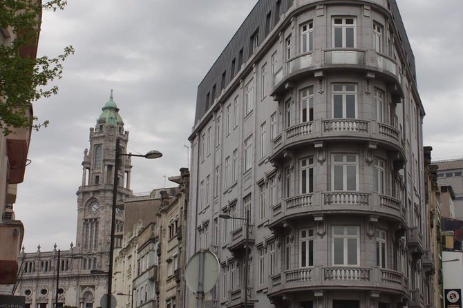 Private tour to the city of Porto c/proof of Porto wine - Relaxing in Parque da Cidade