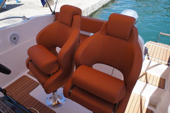 Private tour to the Elafiti with Barracuda 545 - half day 4h - Scenic Watercraft and Vessel Options