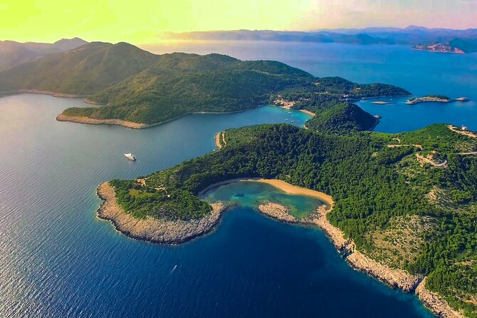 Private tour to the island of Mljet and Odysseus cave - Experience the Scenic Beauty of Mljet National Park