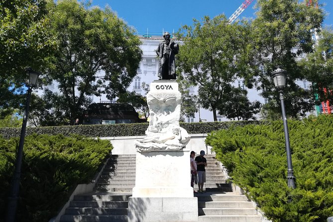 Private Tour to the Prado and Reina Sofía Museum - Pacing and Tour Structure
