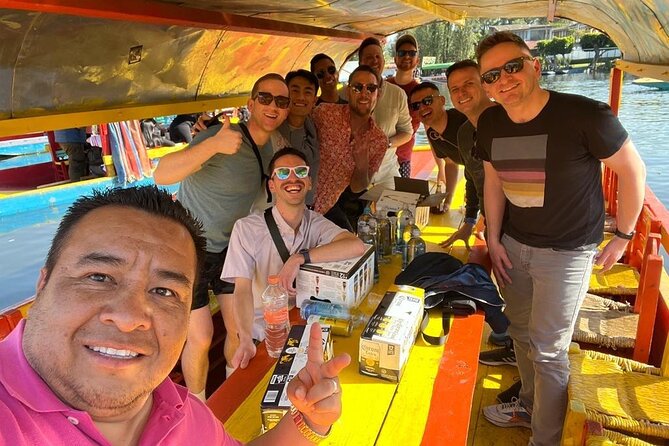 Private tour to the spooky Island of the Dolls in Xochimilco - Discover the Enigma of the Island of the Dolls in Xochimilco