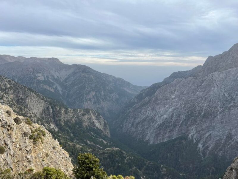 Private Tour to The White Mountains & Samaria from Above - Reaching the Height of 1680 Meters at Kallergi Refuge